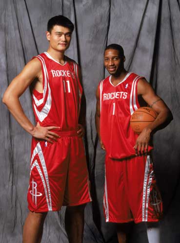 成年人如何从零开始学篮球？（成人零基础学篮球入门指南）