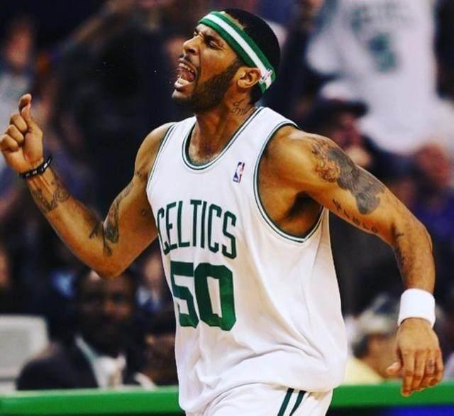 NBA每日最佳：东契奇战旧主轰35+11，布伦森37+5率队晋级（NBA今日之星：东契奇35+11挑落旧主，布伦森37+5领军晋级）