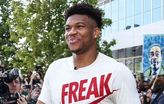 赫伊森：维尼修斯？媒体把没那么严重的事闹得沸沸扬扬（赫伊森：维尼修斯事件被媒体夸大渲染）