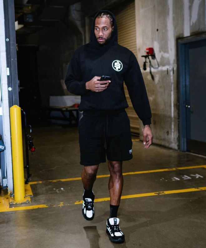 共和报：米兰罗马重启前锋互换方案，塔雷还关注雷恩前锋梅特（共和报称米兰与罗马重启前锋互换，塔雷亦关注雷恩前锋梅特）