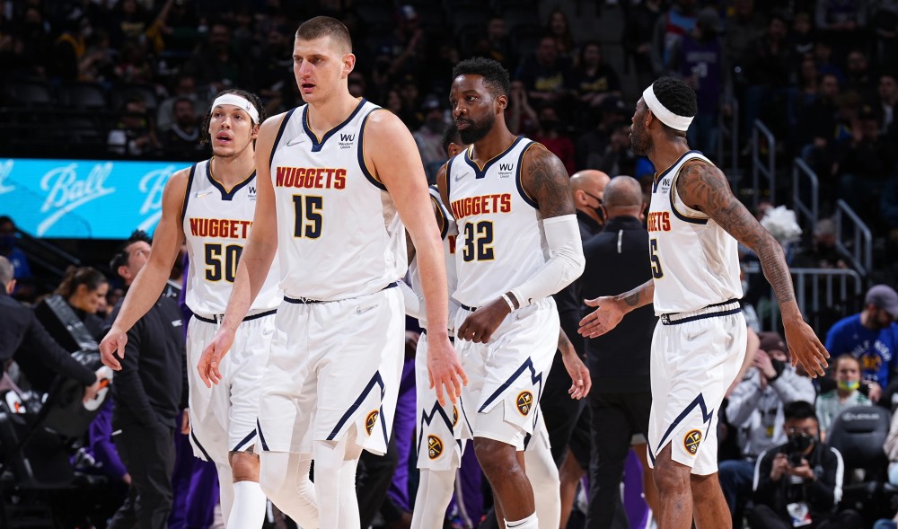 电讯报：萨拉赫吸引多家沙特俱乐部关注，预计下个月正式报价（电讯报：多家沙特球队有意萨拉赫，预计下月递交正式报价）